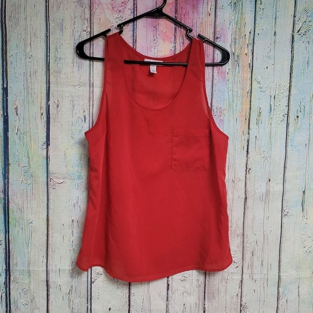 Sheer medium Sleeveless top‎